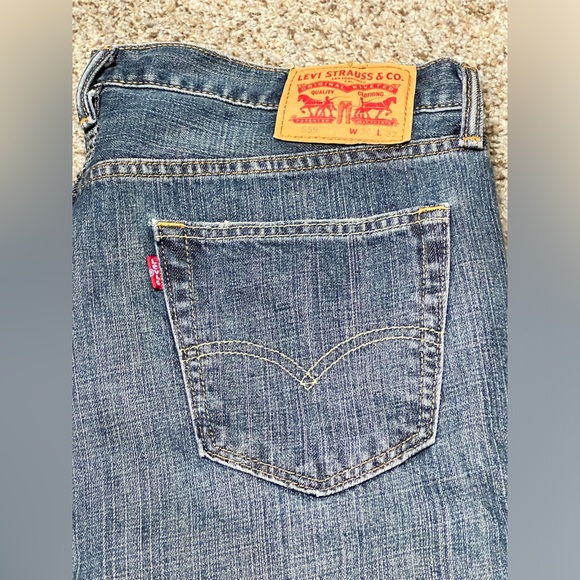 LEVI’S 559M RELAXED STRAIGHT FIT MEN'S JEANS Size 36X32 - Picture 4 of 8